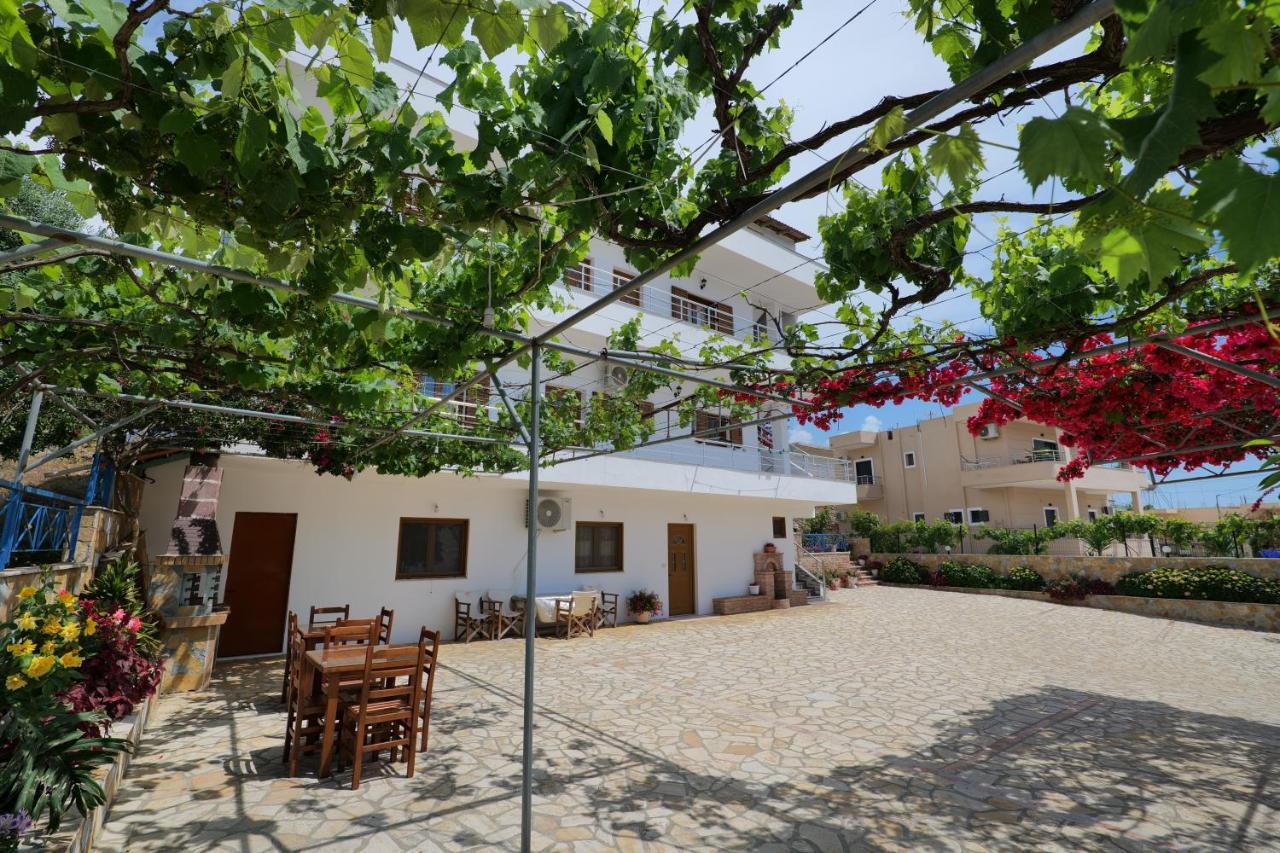 Vila Genci Ksamil Exterior foto